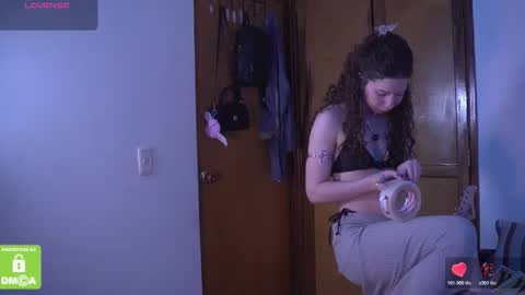 Katerine online show from 11.05.25