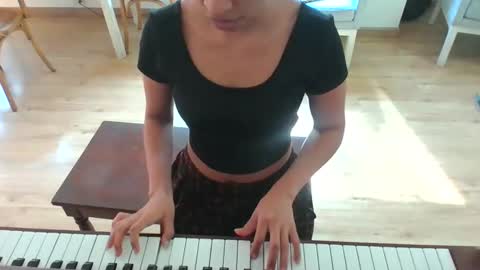 Kathe Cooll online show from 12.21.25