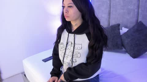 KatheGomez  online show from 02.06.25