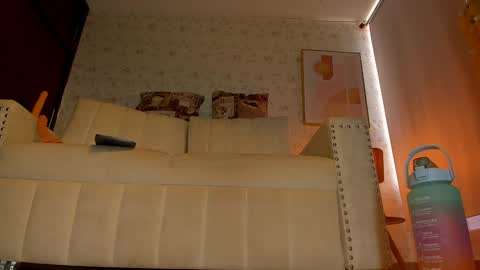 Kathee Saenz online show from 02.05.25