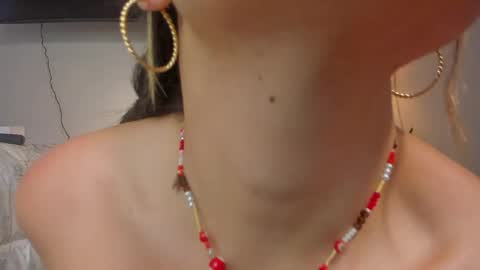 Kathee Saenz online show from 04.22.26