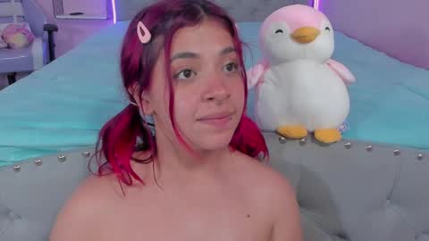 Snapshot of kathia_saenz chatting on 03.07.25 Kathia  online show from 03.07.25