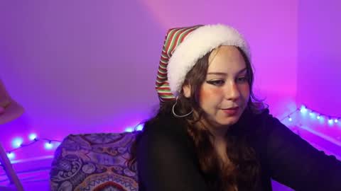 Snapshot of kathleencosmicvice chatting on 12.19.25 Kathleen online show from 12.19.25