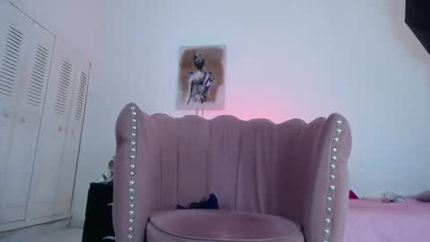 Snapshot of kathy0706 chatting on 12.10.24 kathy0706 online show from 12.10.24