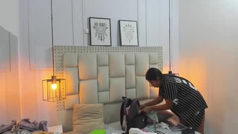 Snapshot of kathy_naughty1 chatting on 12.17.24 Khaty online show from 12.17.24