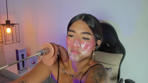 Snapshot of kathy_naughty1 chatting on 01.11.25 Khaty online show from 01.11.25