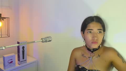 Snapshot of kathy_naughty1 chatting on 02.01.25 Khaty online show from 02.01.25