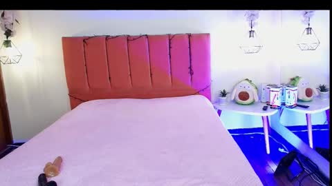 Katy  online show from 12.16.25