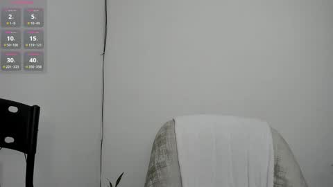 Snapshot of katia_12_ chatting on 12.19.24 katia_12_ online show from 12.19.24