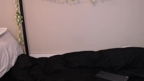 Snapshot of katia_bss chatting on 03.06.25 katia_bss online show from 03.06.25