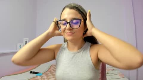 Khaterine online show from 02.04.25