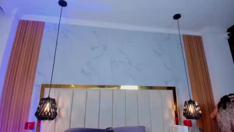 Karen Villas online show from 02.19.25