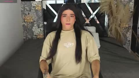 Snapshot of katia_salvatore chatting on 03.26.26 Katia online show from 03.26.26