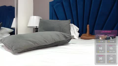 Katia Foster online show from 10.30.25