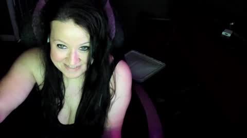 Snapshot of katie227 chatting on 12.05.24 Katie online show from 12.05.24