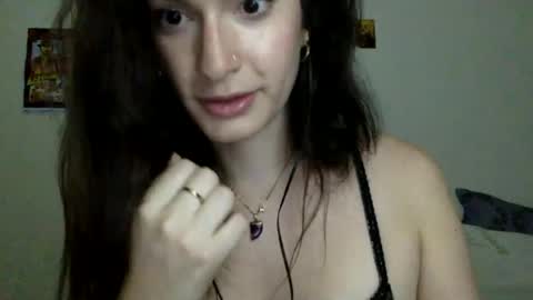katie_jones_30 online show from 07.24.26