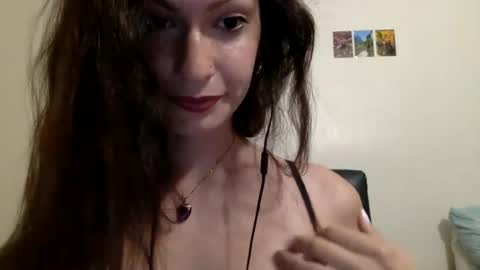 katie_jones_30 online show from 07.25.26