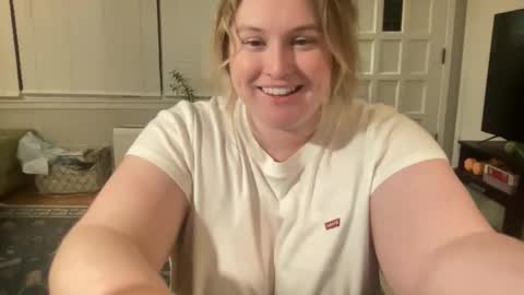 Snapshot of katiecopper27 chatting on 05.27.26 katiecopper27 online show from 05.27.26