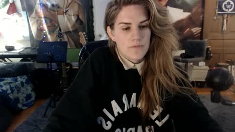 Katie online show from 03.05.25