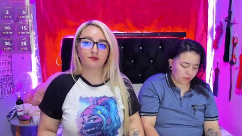 Snapshot of katieeandsharon chatting on 02.05.25 SHARON KATIEE online show from 02.05.25