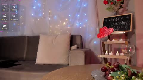 Kate Stonne online show from 02.15.25