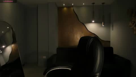 Kate Stonne online show from 03.17.26