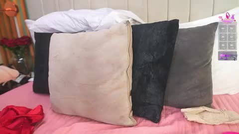 K A T L Y N  online show from 12.05.25