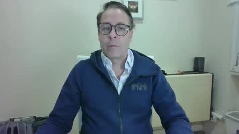 Snapshot of katoamad chatting on 04.12.26 katoamad online show from 04.12.26