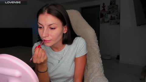 Snapshot of katrin_fit chatting on 01.04.25 Katrin online show from 01.04.25