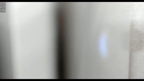 Snapshot of katrinasparksxxx chatting on 10.17.25 FOXKATE online show from 10.17.25