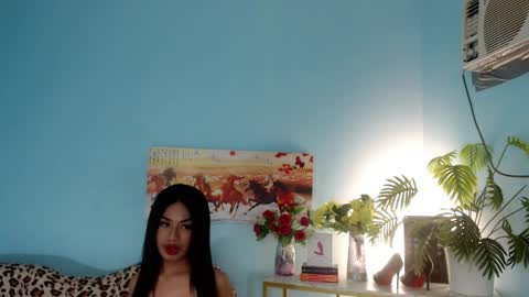 Snapshot of katrine_massivecock_lashes chatting on 04.10.26 katrinetrixie online show from 04.10.26