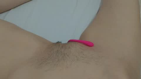 Snapshot of katrinna_arinna chatting on 01.14.25 katrina dont forget to give me thumbs up online show from 01.14.25