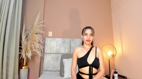 Katriona Nyx online show from 05.05.26
