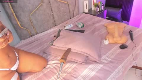 Snapshot of kattejordan chatting on 11.07.25 Katerine online show from 11.07.25