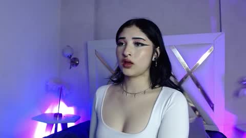 Snapshot of kattengel chatting on 09.21.25 katt online show from 09.21.25