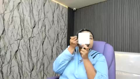 katteyes_ online show from 04.17.26