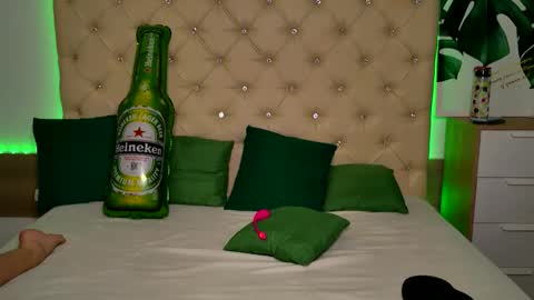 KattieSims online show from 09.25.25