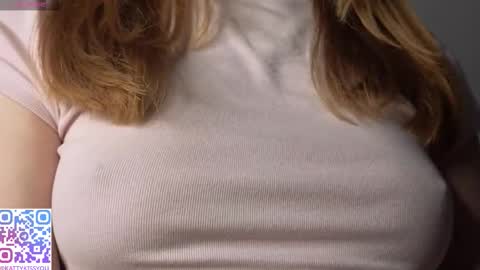 Snapshot of kattikiss chatting on 09.14.25 I dont know whats gonna happen today but my name is Katty and lets start being friends online show from 09.14.25