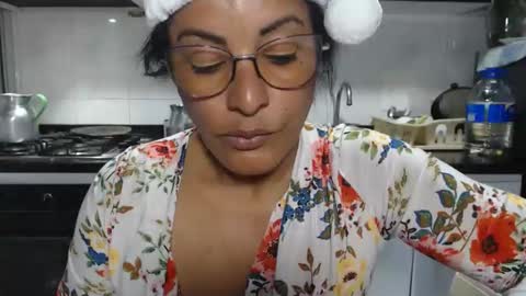 KattleyaGrey online show from 12.19.25