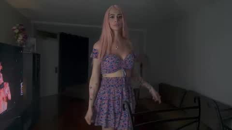 Snapshot of kattycash chatting on 09.29.25 kattycash online show from 09.29.25