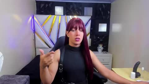 Snapshot of kattyjener chatting on 06.06.26 KattyJener online show from 06.06.26