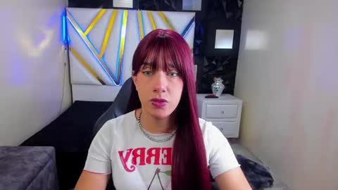 Snapshot of kattyjener chatting on 06.11.26 KattyJener online show from 06.11.26
