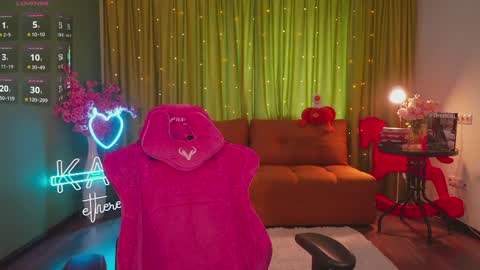 Katy      -    online show from 04.23.26