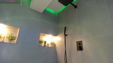 salo  online show from 11.14.25