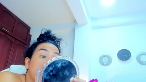 KATYAJHONSS online show from 04.24.26