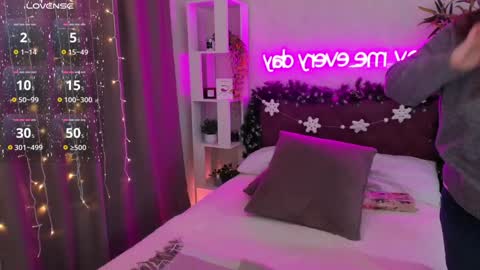 Kate online show from 01.04.25