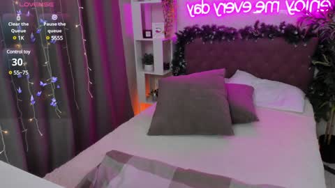 Kate online show from 01.25.25