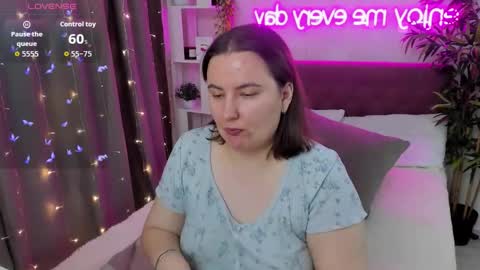 Kate online show from 10.17.25