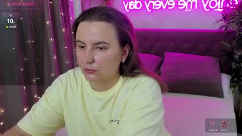 Kate online show from 06.21.26