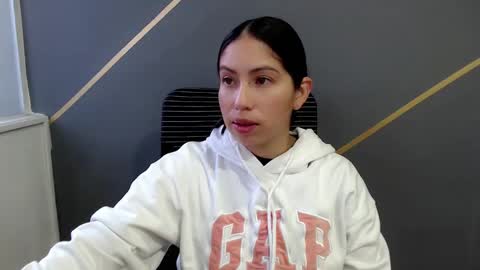 Snapshot of katybelladonna chatting on 12.10.24 KATY online show from 12.10.24